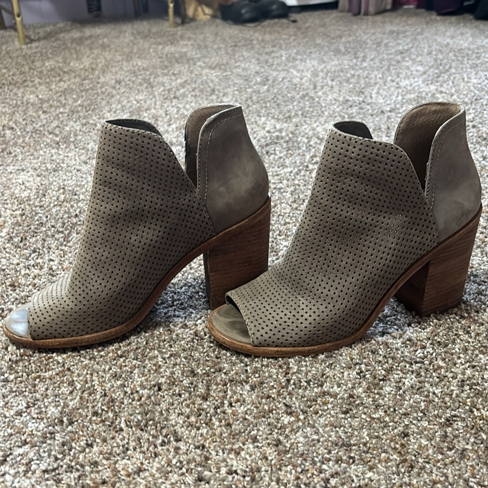 Steve Madden Size 8 Tala Open Toed Booties Taupe/… - image 4